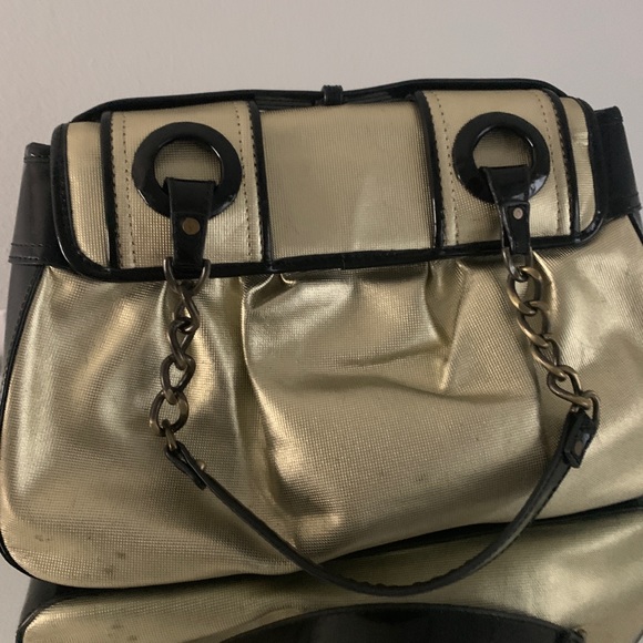 Fendi Bag - Picture 2 of 3